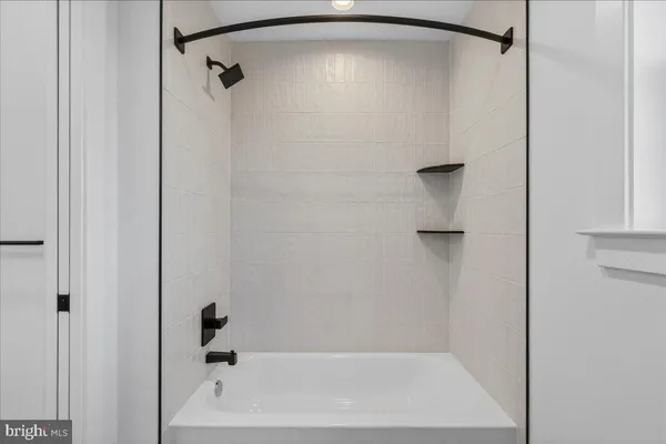 $1,049,000 | 2 North Line Street, Lansdale, PA 19446