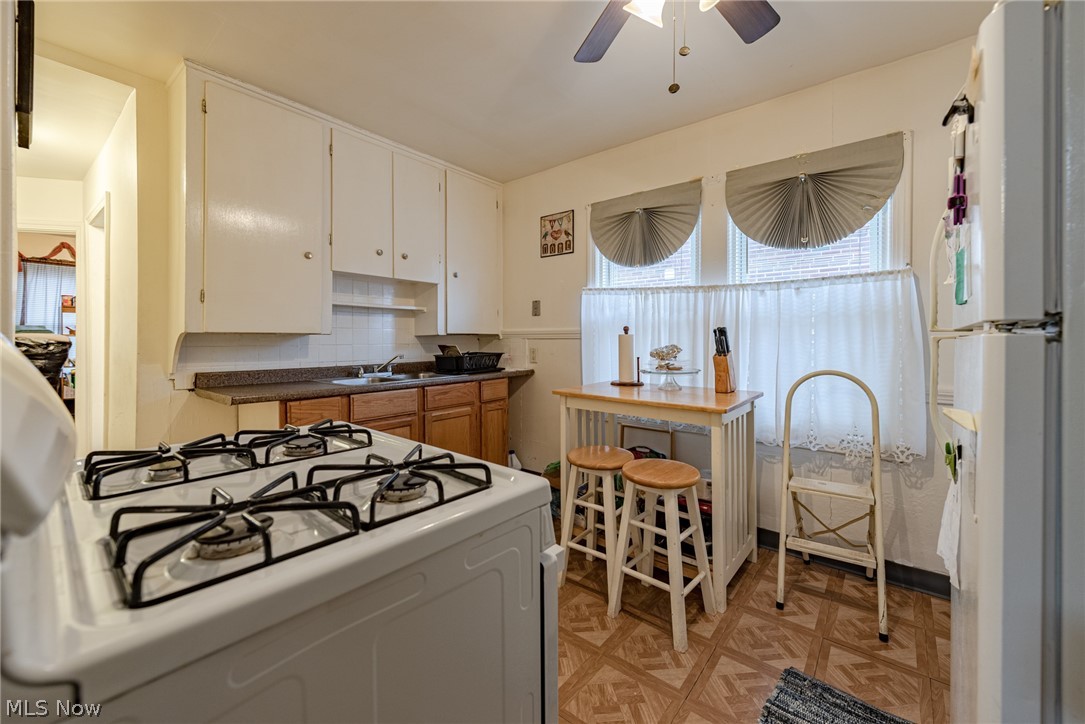 1412 Sheffield Road Cleveland, OH 44121 - Photo 9 of 35 Gallery Image 9