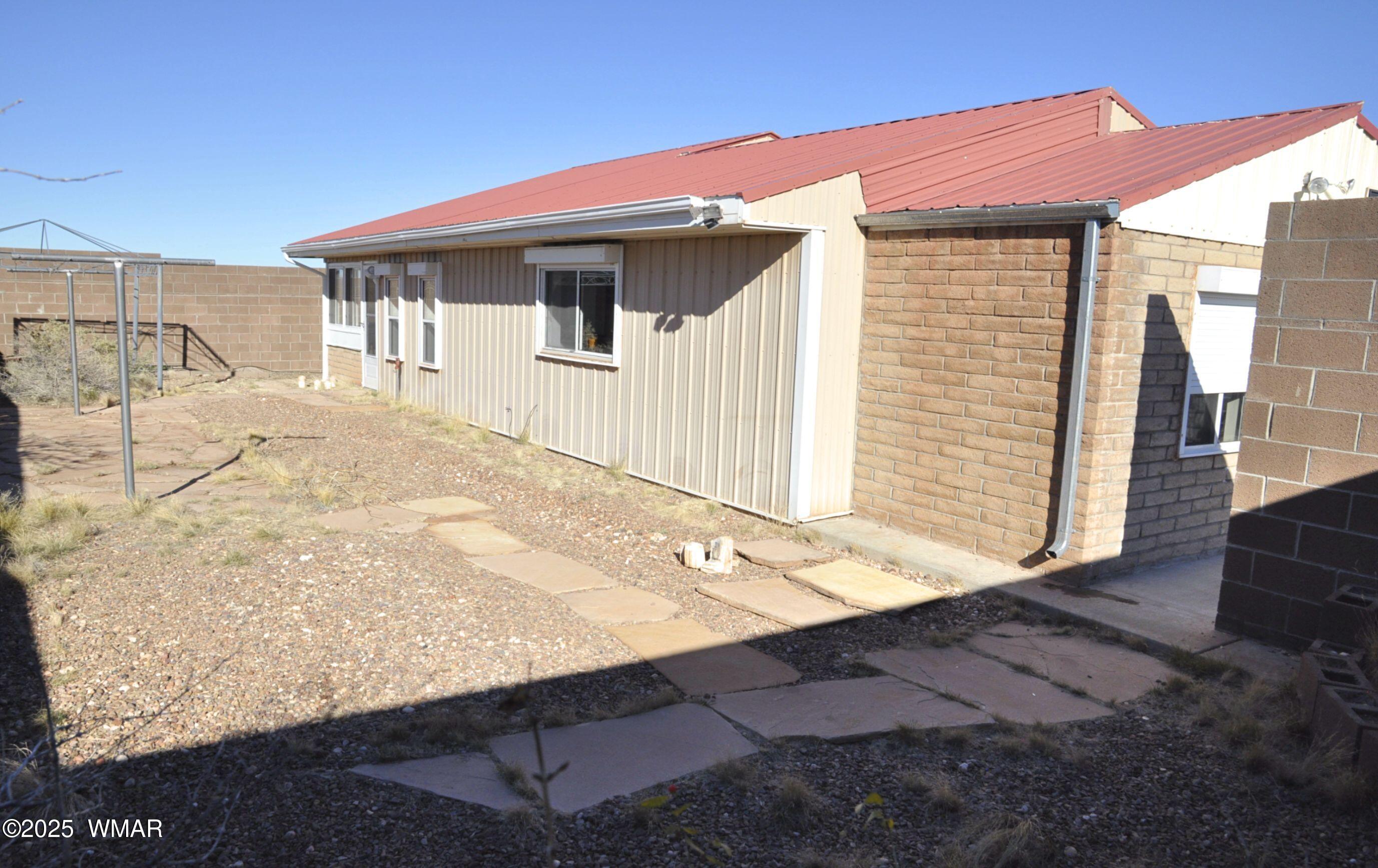 5196 White Antelope Road Snowflake, AZ 85937 - Photo 40 of 58 a backyard of a house
