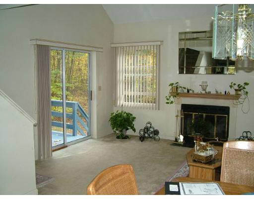 25 Stanley Road Medway, MA 02053 - Photo 2 of 3 Gallery Image 2