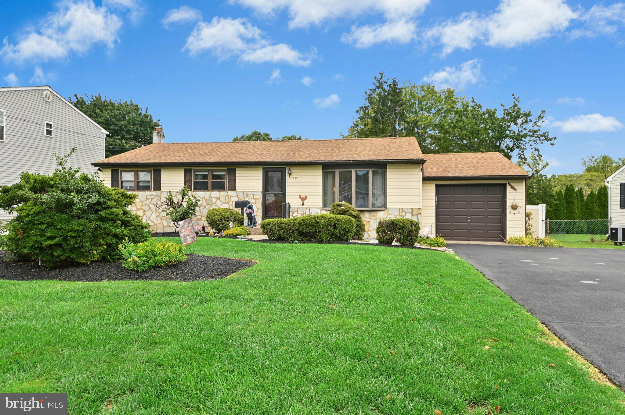 840 Roger Road Warminster, PA 18974 - Photo 1 of 30 Gallery Image 1