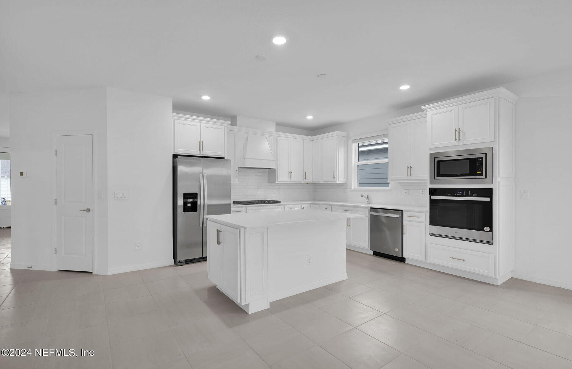 318 Shortleaf Lane Yulee, FL 32097 - Photo 3 of 30 Spruce Kitchen
