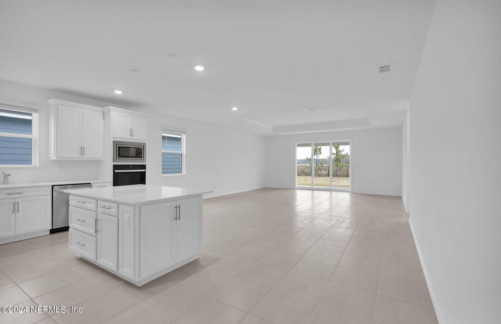 318 Shortleaf Lane Yulee, FL 32097 - Photo 6 of 30 Spruce Open-Concept Living