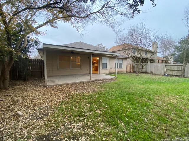 $1,550 | 8363 Copperglen, Converse, TX 78109