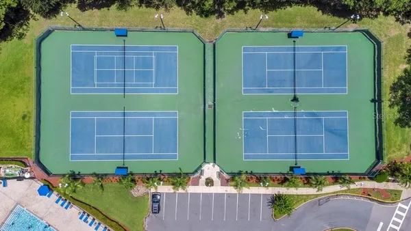 a view of a tennis court