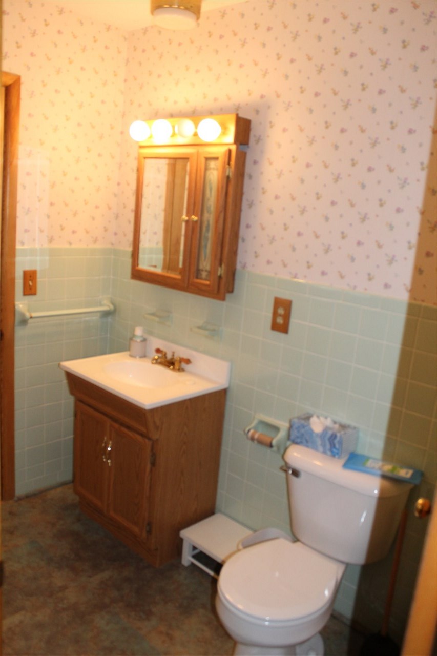 2788 West Log Lake Road Northeast Kalkaska, MI 49646 - Photo 16 of 44 1875340-15.JPG