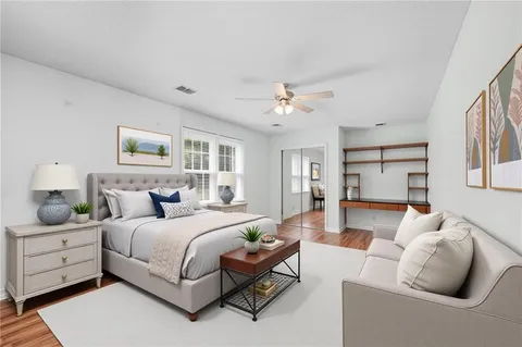 $385,000 | 9201 Goddard, Overland Park, KS 66214