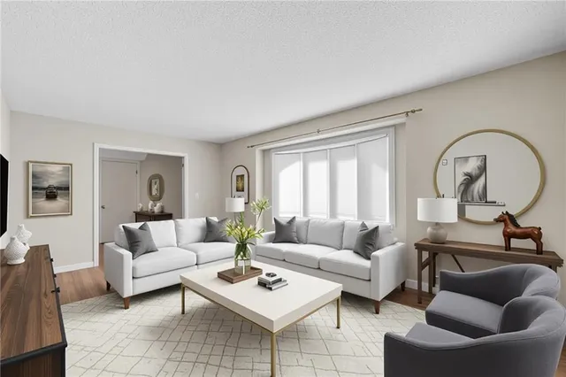 $385,000 | 9201 Goddard, Overland Park, KS 66214