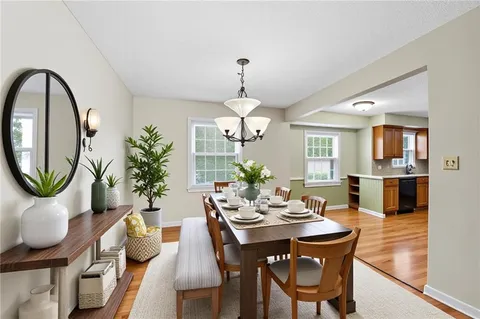 $385,000 | 9201 Goddard, Overland Park, KS 66214