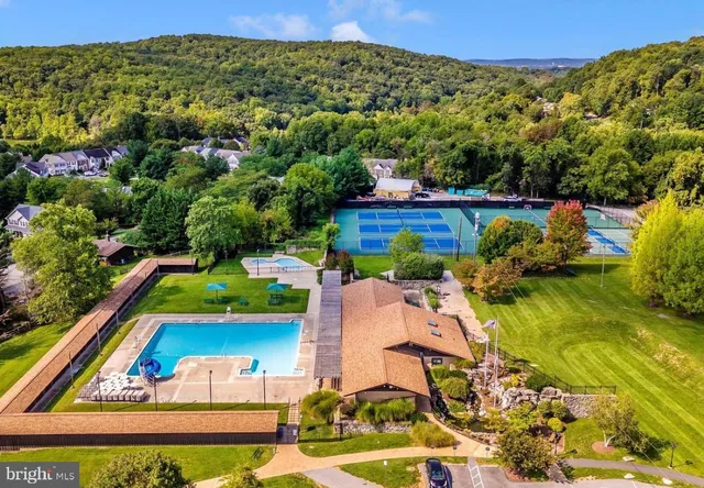 $3,300 | 7011 Fox Chase Road, New Market, MD 21774