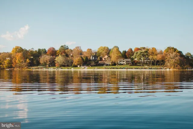 $3,300 | 7011 Fox Chase Road, New Market, MD 21774