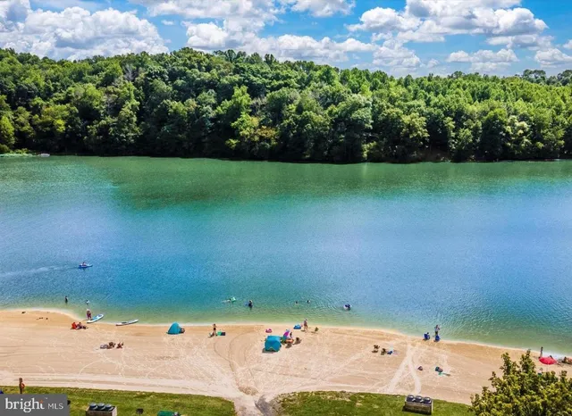 $3,300 | 7011 Fox Chase Road, New Market, MD 21774