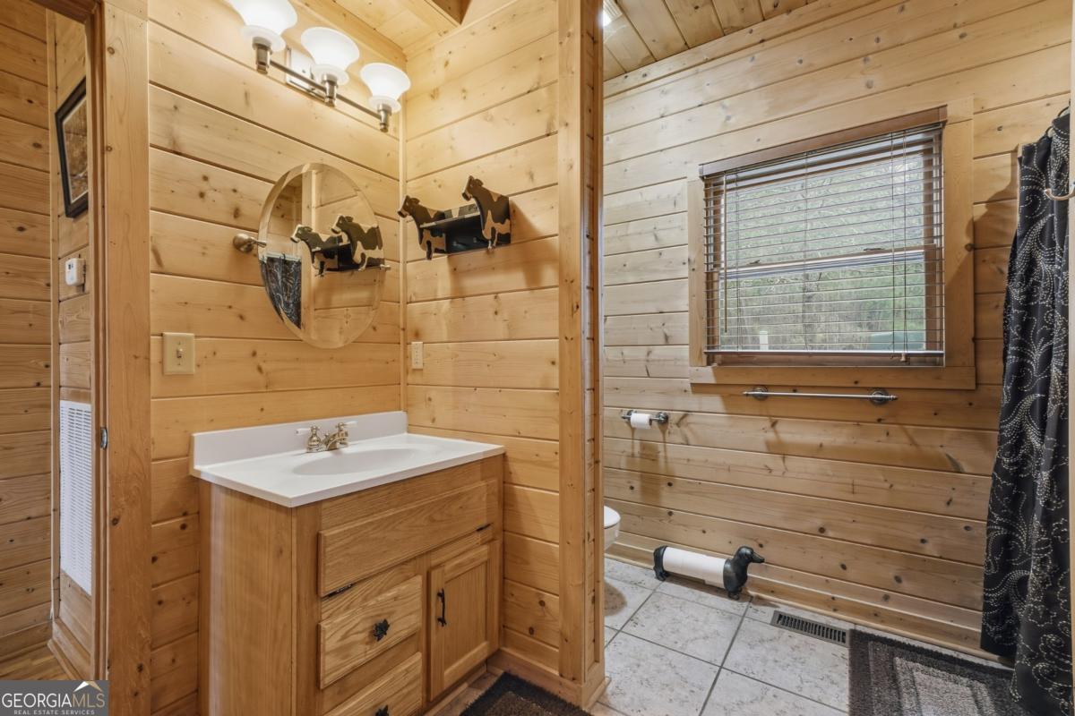 97 Fox Mountain Crossing Blue Ridge, GA 30513 - Photo 40 of 58