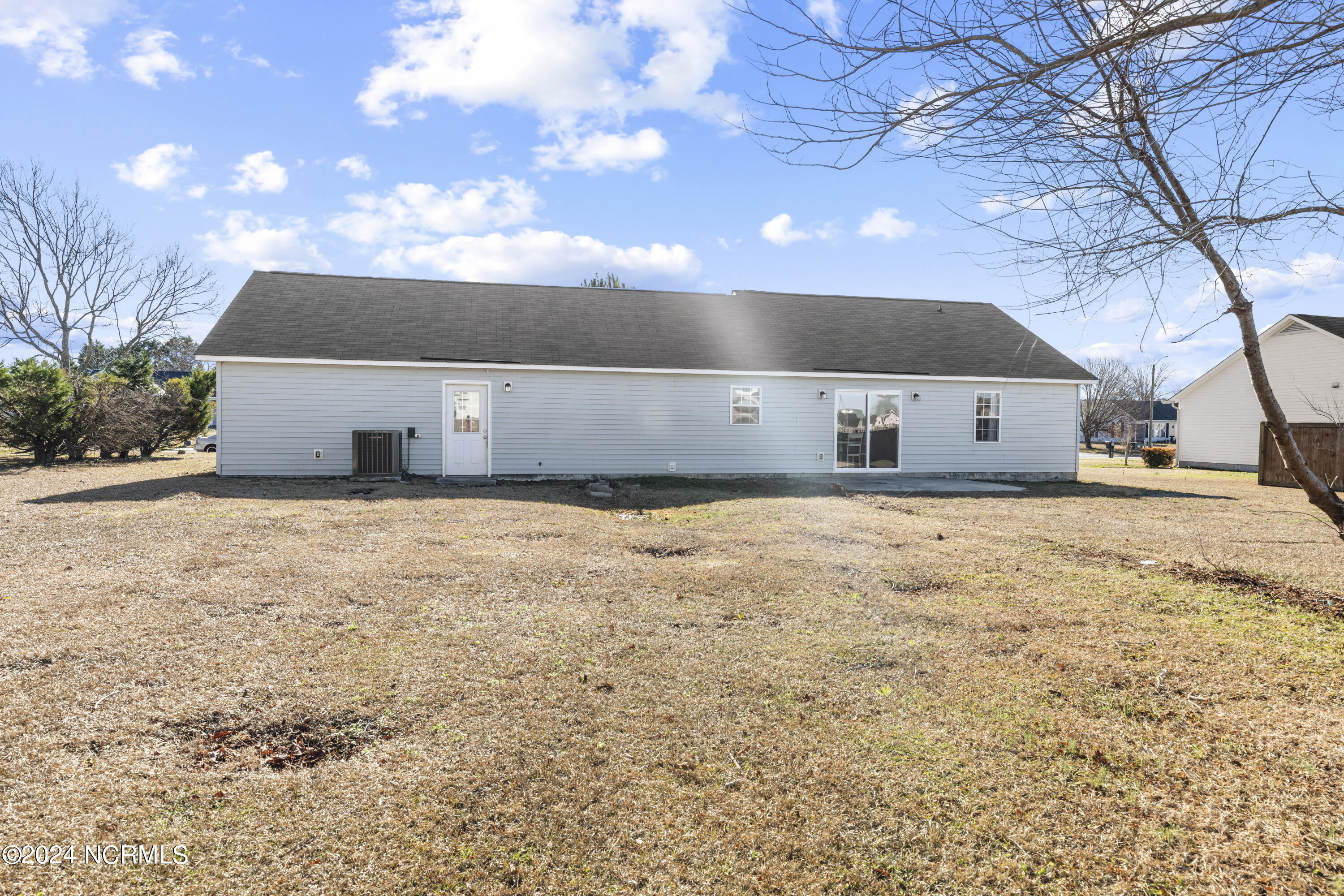 107 Annie Road Richlands, NC 28574 - Photo 22 of 25 Copy of 0W2A4759