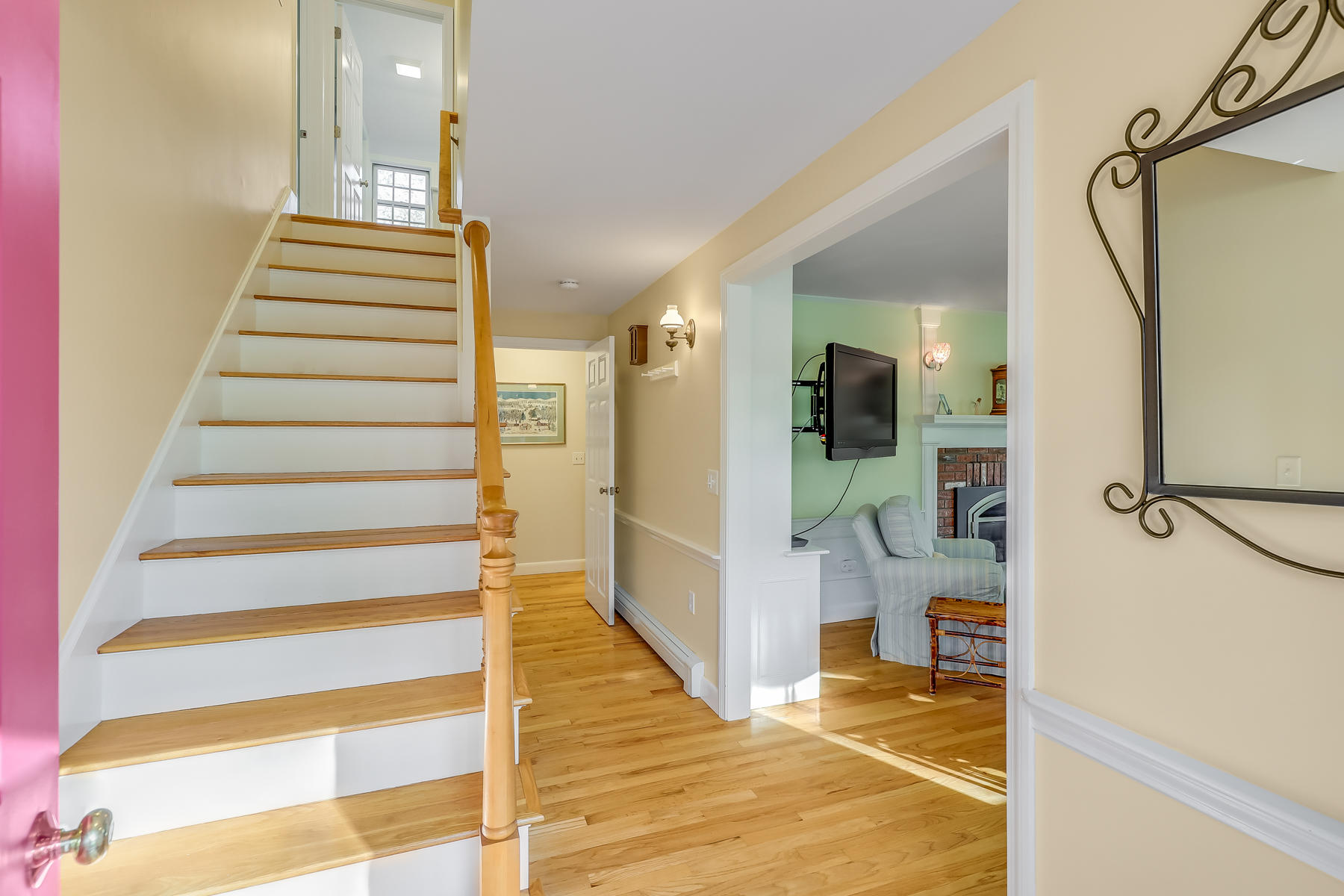 280 Bridge Road Eastham, MA 02642 - Photo 8 of 42 Front foyer