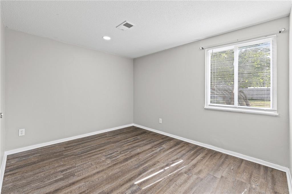 1713 North Whitney Road Independence, MO 64058 - Photo 16 of 20 Gallery Image 16