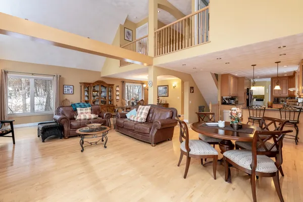 $825,000 | 85 Amethyst Hill Road, Conway, NH 03860