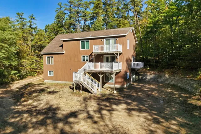 $850,000 | 85 Amethyst Hill Road, Conway, NH 03860