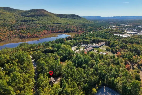 $825,000 | 85 Amethyst Hill Road, Conway, NH 03860