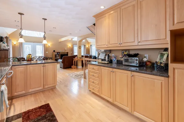 $825,000 | 85 Amethyst Hill Road, Conway, NH 03860