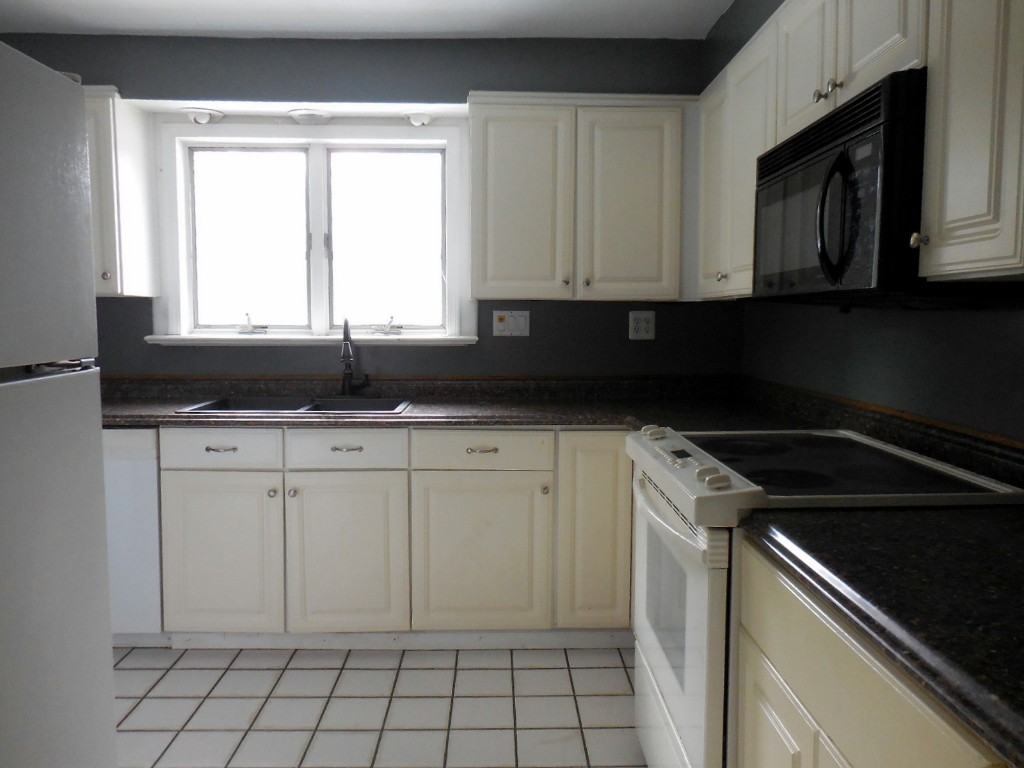 581 Hooper Road Endwell, NY 13760 - Photo 14 of 29 Gallery Image 14