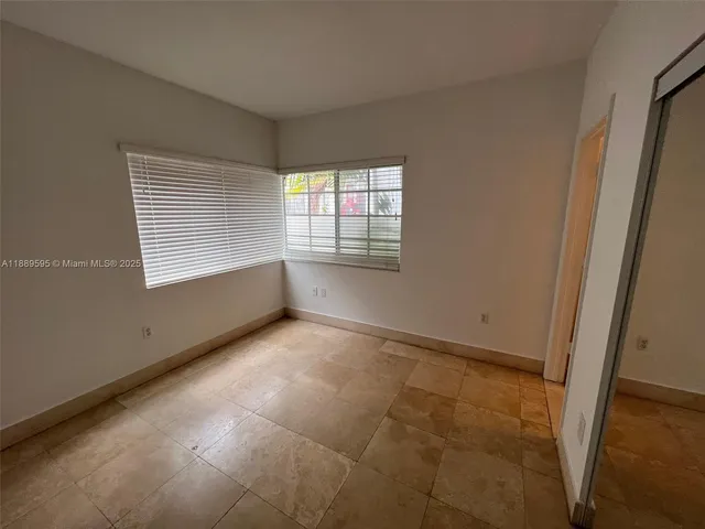 $1,950 | 1300 Pennsylvania Avenue, Unit 105, Miami Beach, FL 33139