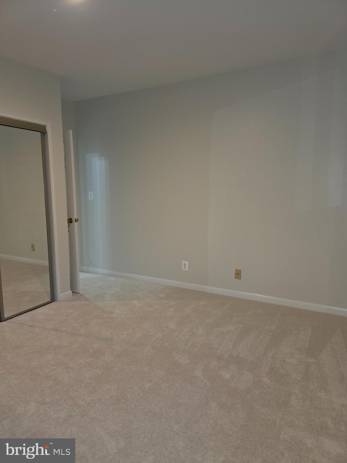 206 Skyhill Road, Unit 8 Alexandria, VA 22314 - Photo 11 of 16