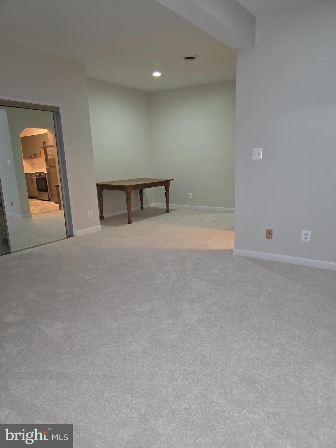 206 Skyhill Road, Unit 8 Alexandria, VA 22314 - Photo 6 of 16 a view of an empty room