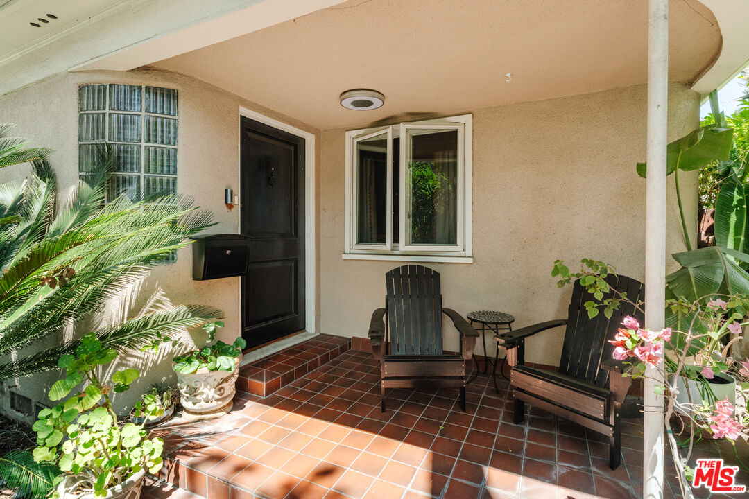 4426 Auckland Avenue Toluca Lake, CA 91602 - Photo 18 of 19