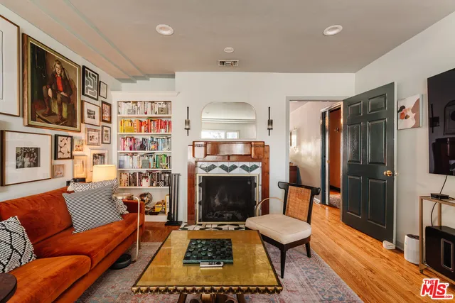 $1,950,000 | 4426 Auckland Avenue, Toluca Lake, CA 91602