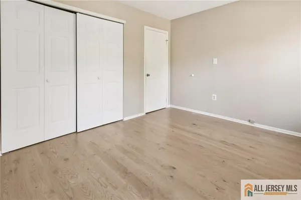 $3,400 | 10 Brookline Court, Unit G, Princeton, NJ 08540