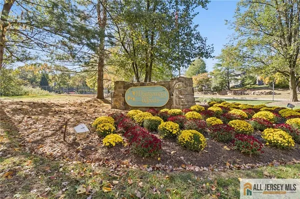 $3,400 | 10 Brookline Court, Unit G, Princeton, NJ 08540