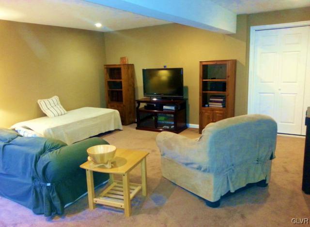 8786 Pathfinder Road Breinigsville, PA 18031 - Photo 18 of 23 Gallery Image 18