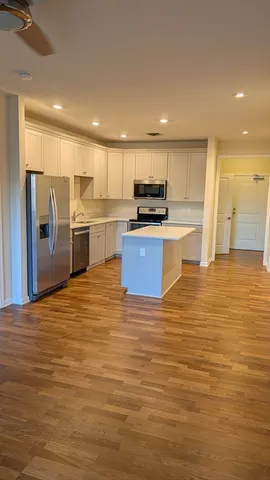 $2,995 | 110 Trotter Road, Unit 2409, Weymouth, MA 02190