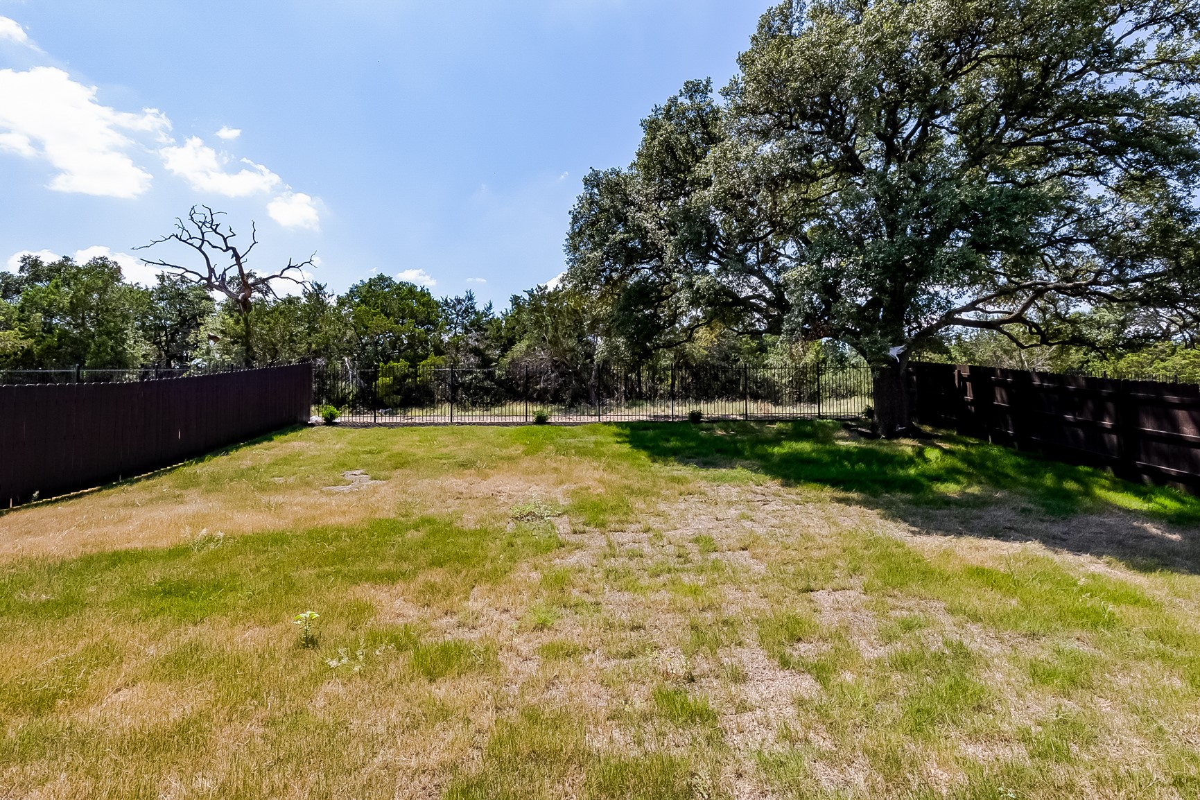 2001 Four Waters Loop Georgetown, TX 78628 - Photo 31 of 40 Gallery Image 31