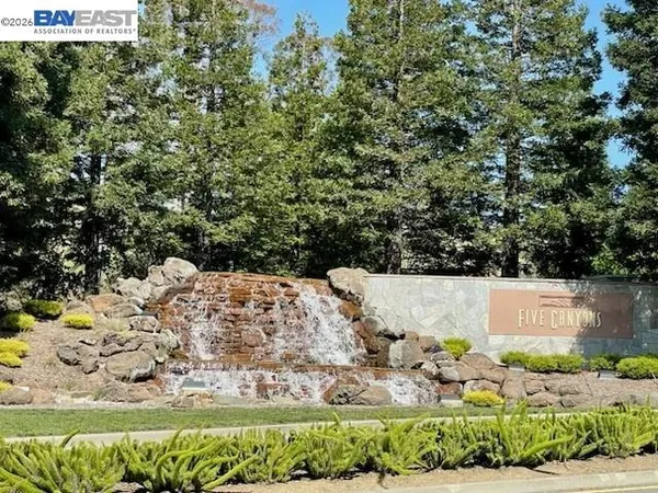 $749,000 | 23158 Canyon Terrace Drive, Castro Valley, CA 94552