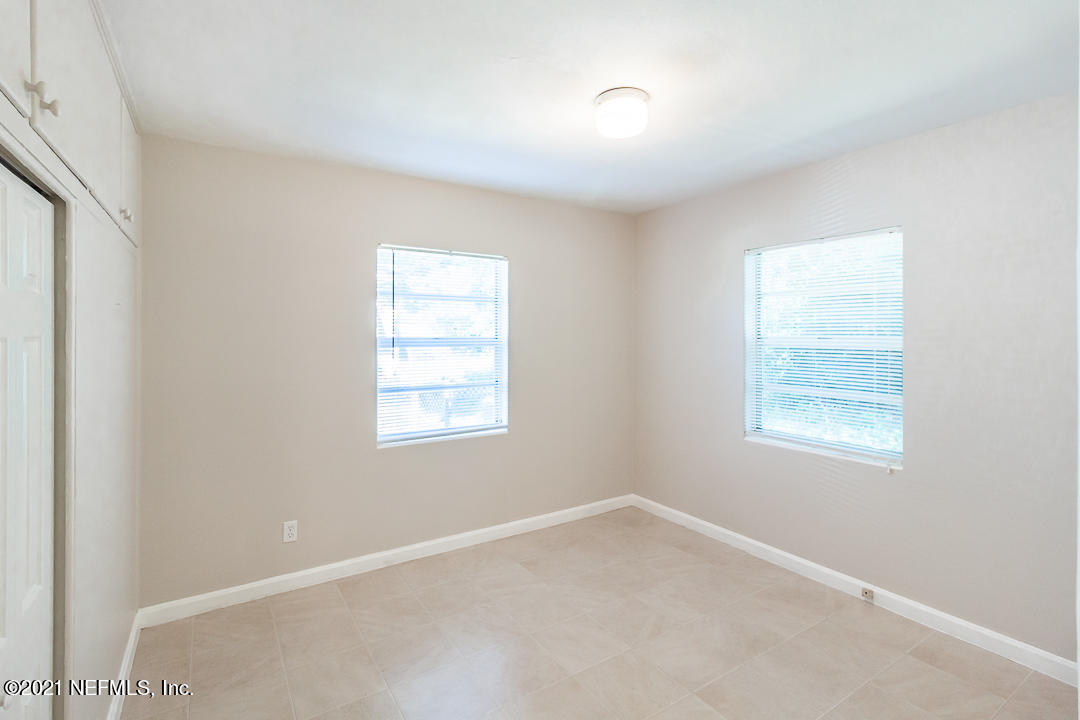 5453 North River Road Jacksonville, FL 32211 - Photo 9 of 13 010