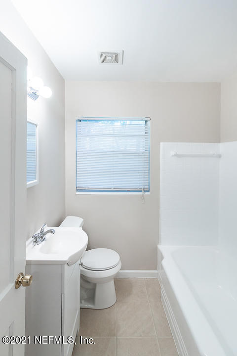 5453 North River Road Jacksonville, FL 32211 - Photo 10 of 13 011