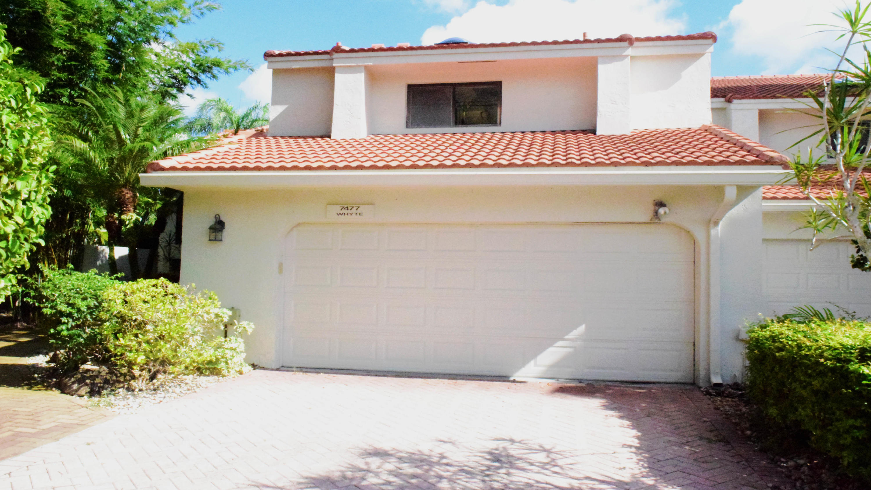 7477 Bondsberry Court Boca Raton, FL 33434 - Photo 2 of 33 Front