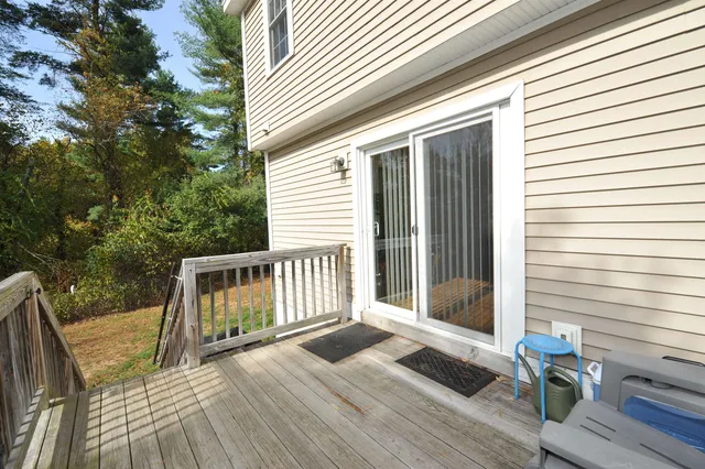 $445,000 | 97 Kendall Pond Road, Windham, NH 03087