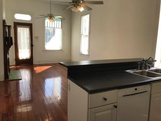 $1,400 | 3827 Coliseum Street, New Orleans, LA 70115