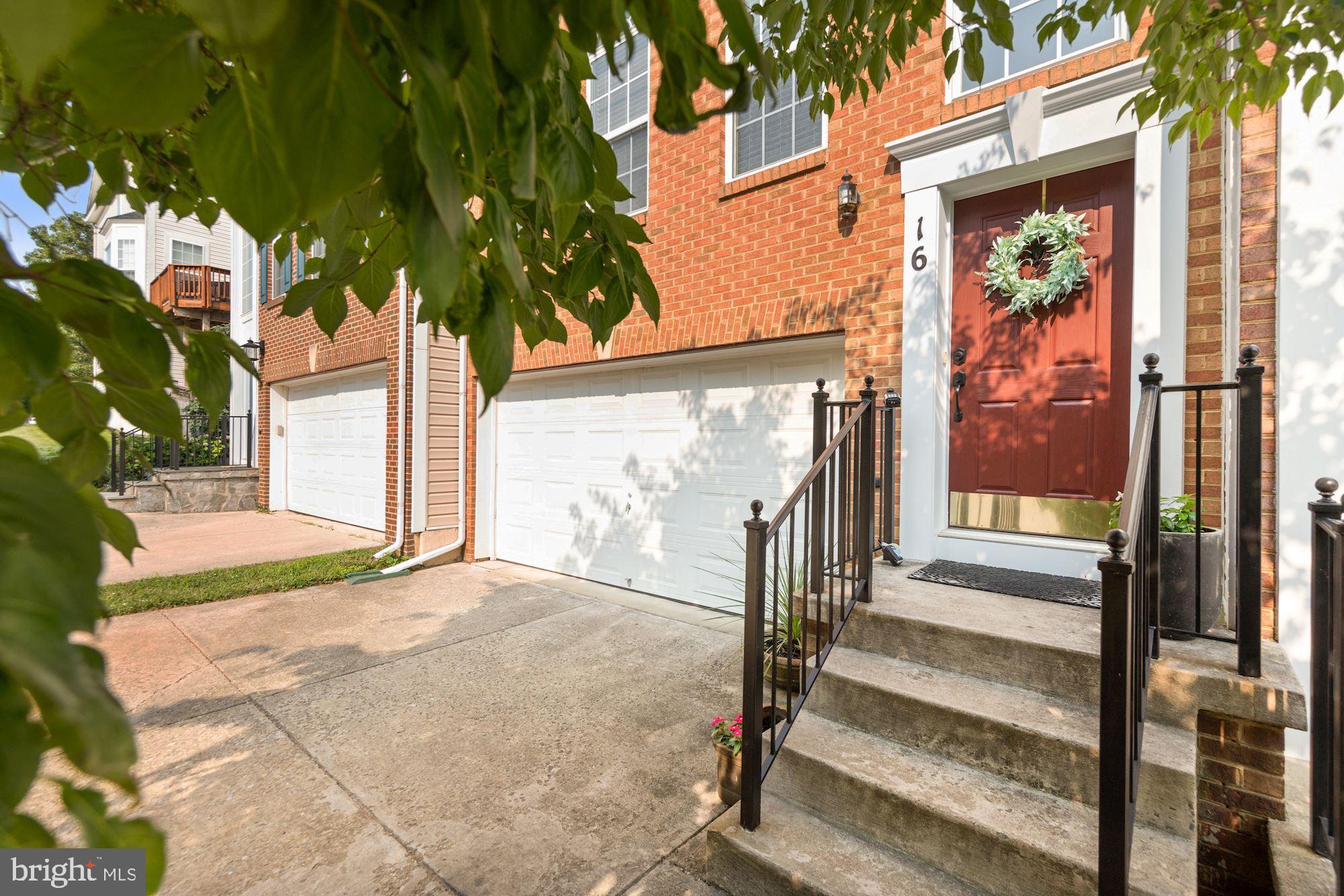 16 Inkberry Circle Gaithersburg, MD 20877 - Photo 2 of 30 Gallery Image 2