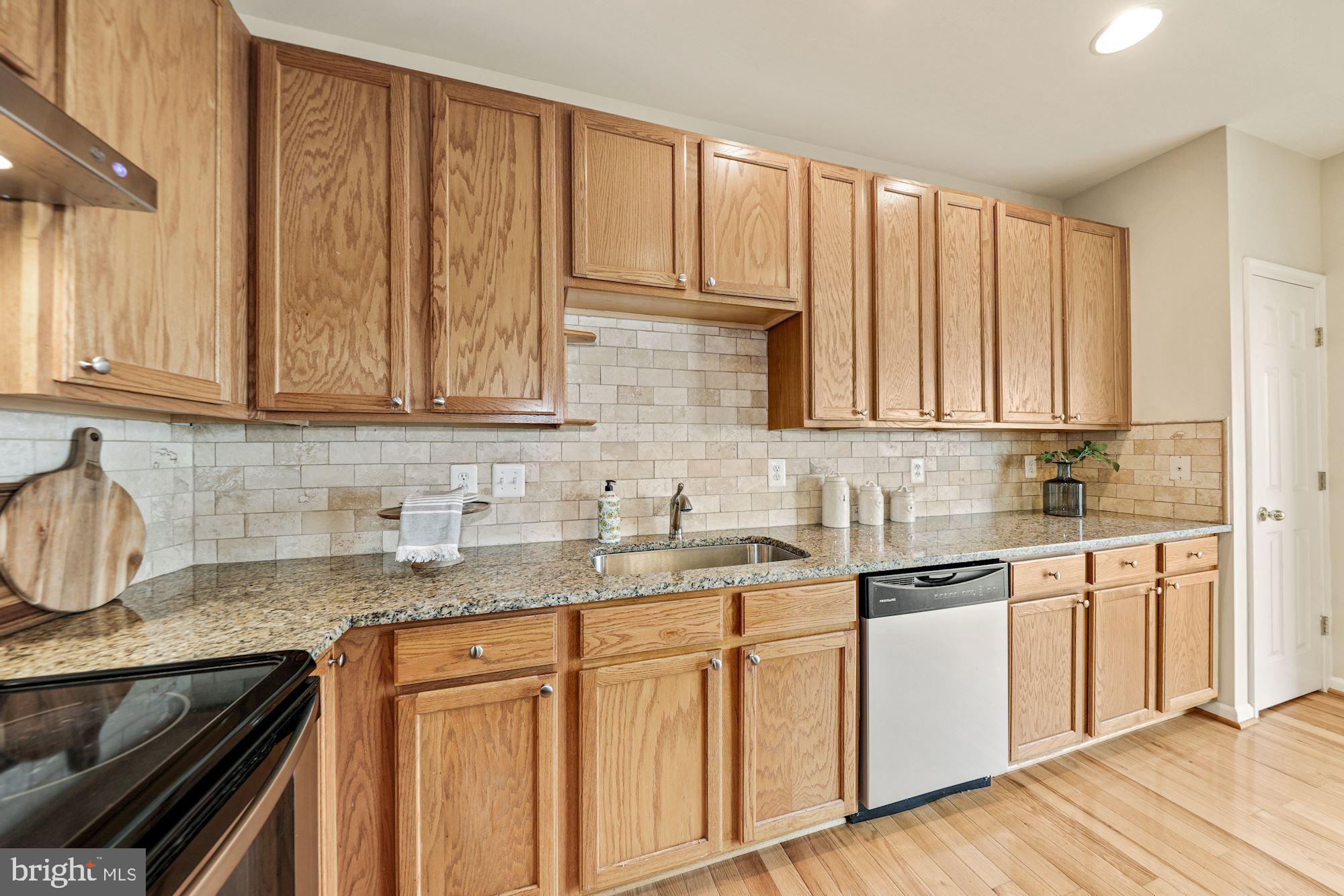 16 Inkberry Circle Gaithersburg, MD 20877 - Photo 11 of 30 Gallery Image 11