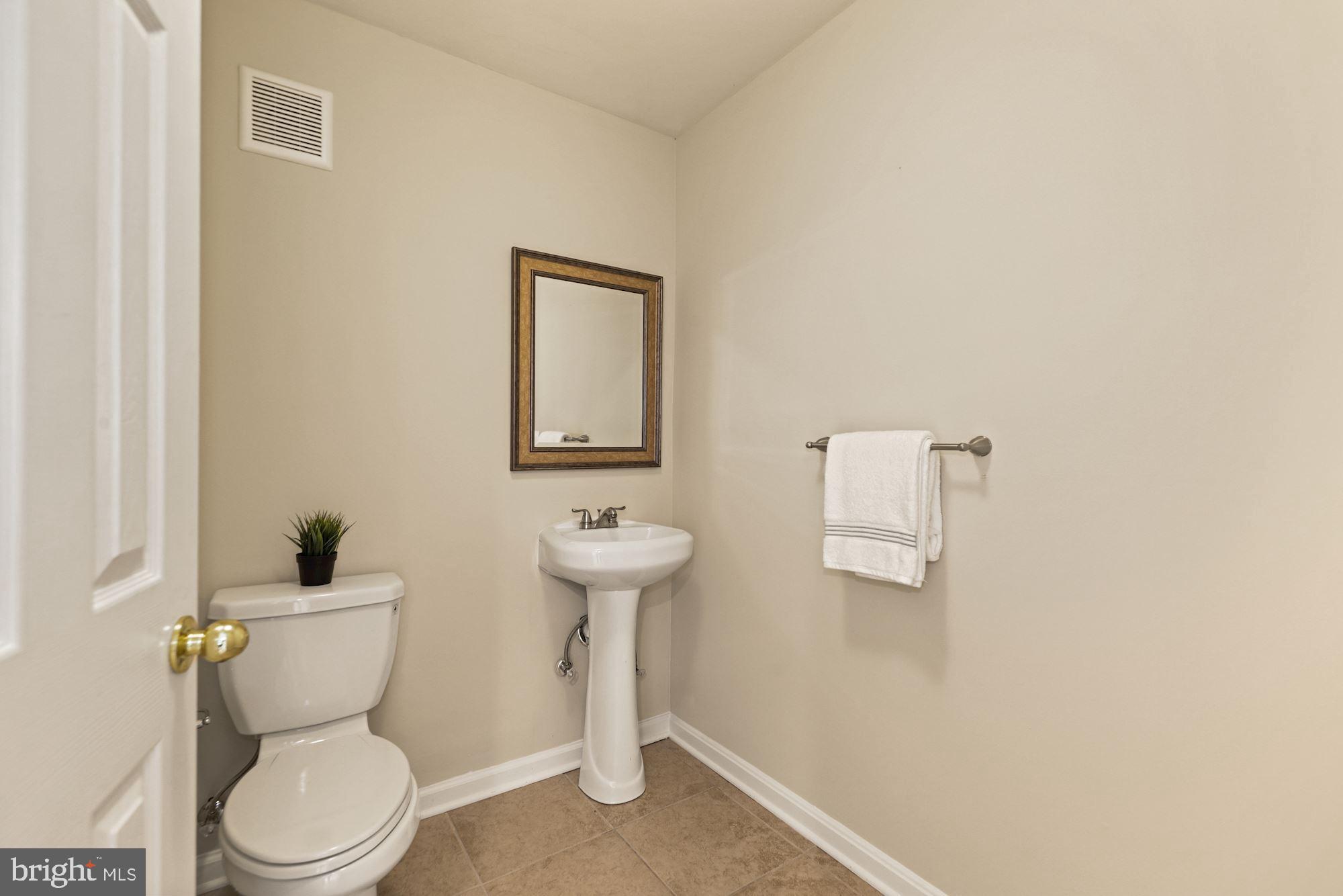 16 Inkberry Circle Gaithersburg, MD 20877 - Photo 26 of 30 Gallery Image 26