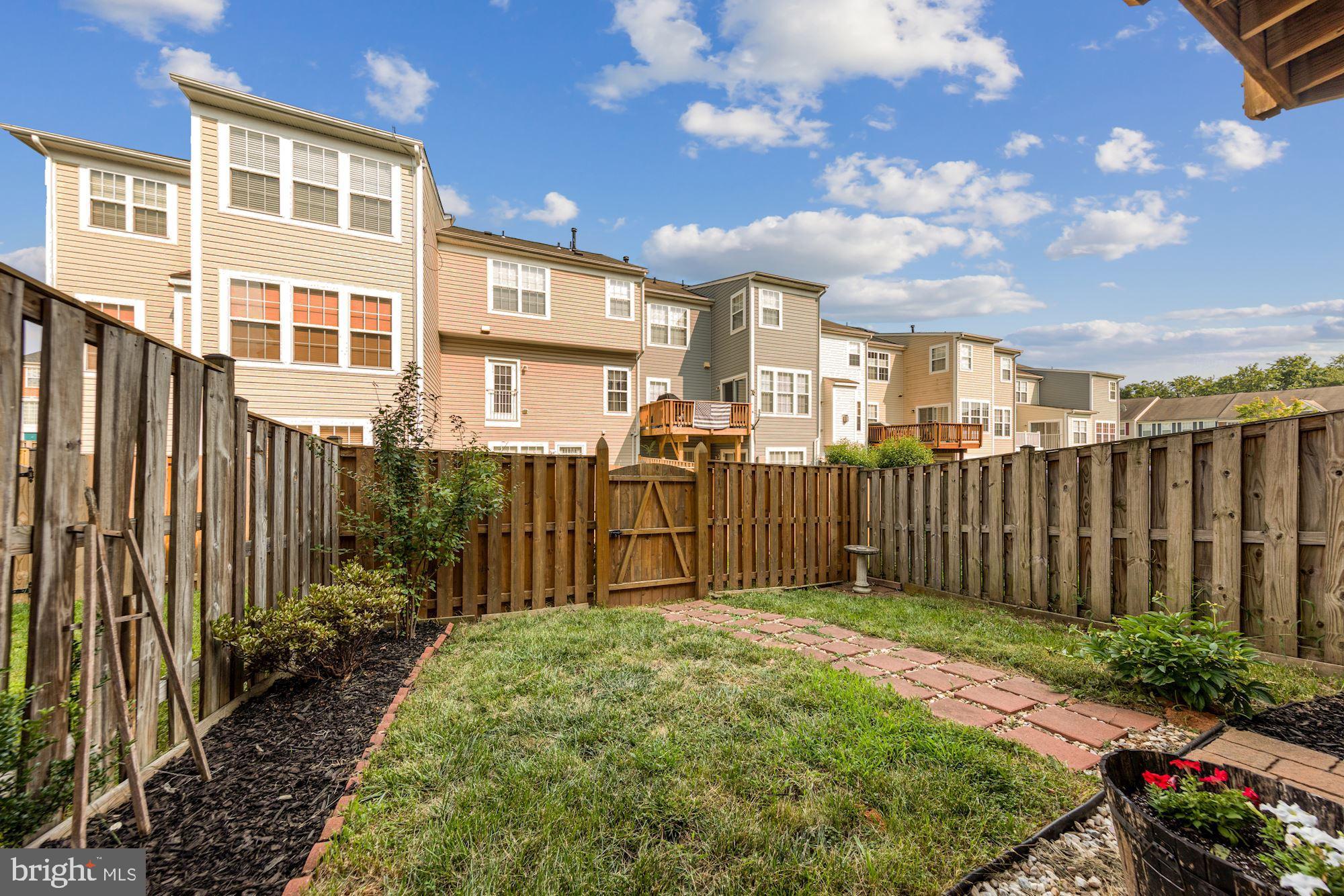 16 Inkberry Circle Gaithersburg, MD 20877 - Photo 28 of 30 Gallery Image 28