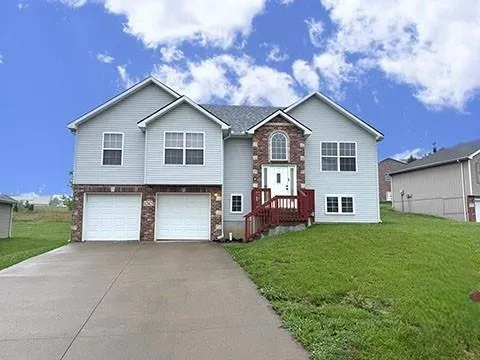 $355,000 | 1242 Cypress Court, Warrensburg, MO 64093