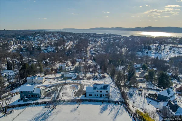 $1,989,000 | 41 Croton Dam Road, Ossining, NY 10562