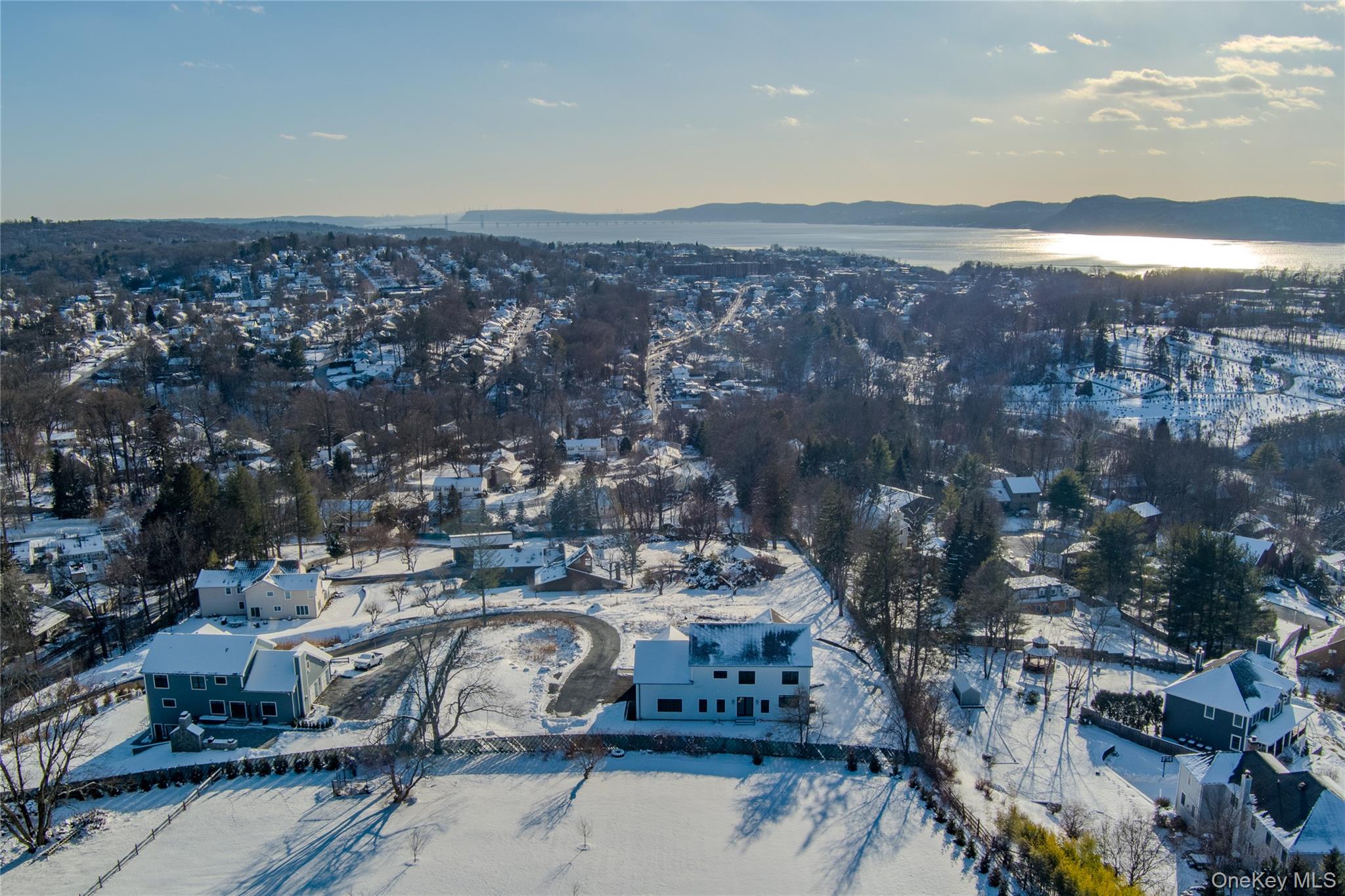 41 Croton Dam Road Ossining, NY 10562 - Photo 6 of 30 an aerial view of multiple house