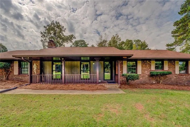 $400,000 | 5225 Bailey Road Southwest, Conyers, GA 30094
