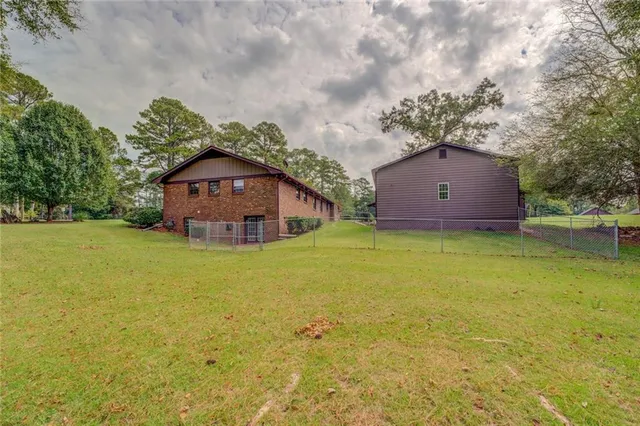 $400,000 | 5225 Bailey Road Southwest, Conyers, GA 30094